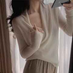 Women’s Cashmere Wool Wrap V-Neck Knit Fitted Waist Sweater